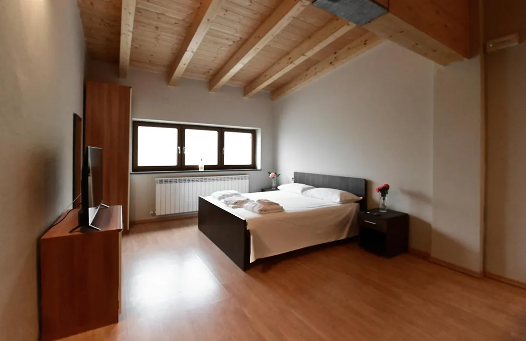 Baita Solaria-1