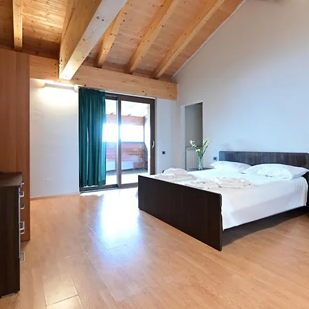 Baita Solaria-2